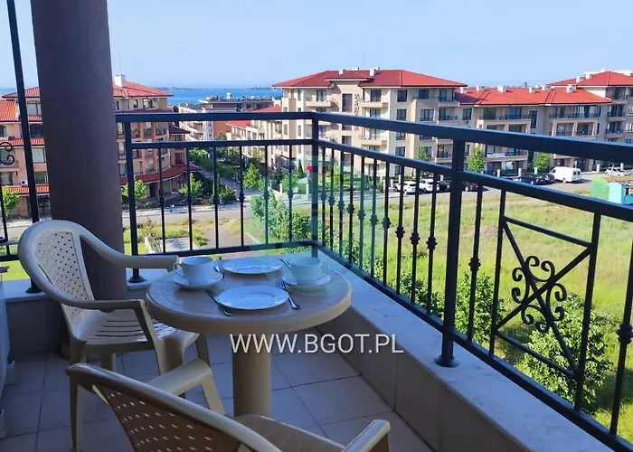 Sorrento Sole Mare - By The Apartment *