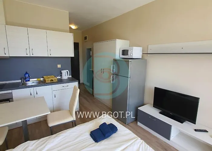 Sorrento Sole Mare - By The Apartment