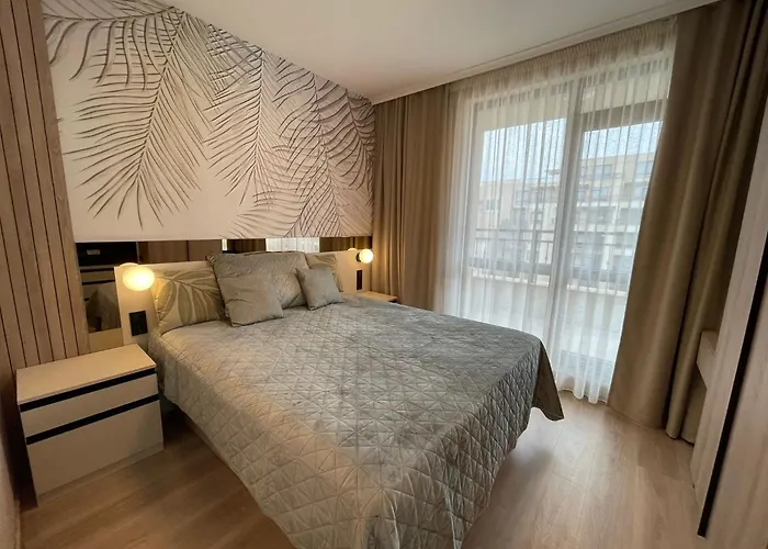 Apartment Sorrento Sole Mare - By The